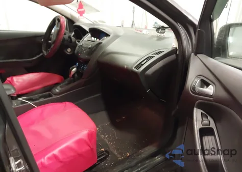 2015 Ford Focus Se из США, поврежденный, VIN 1FADP3F26FL264103